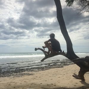 Meet your Posher, Gregory